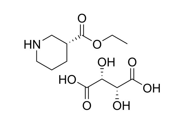 Ethyl (R)-nipecotate-L-tartrate